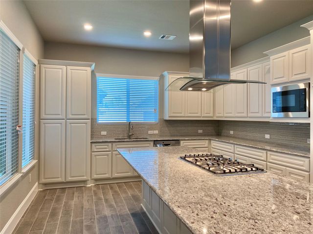 2916 Libretto Reach Drive, Spring, TX 77386