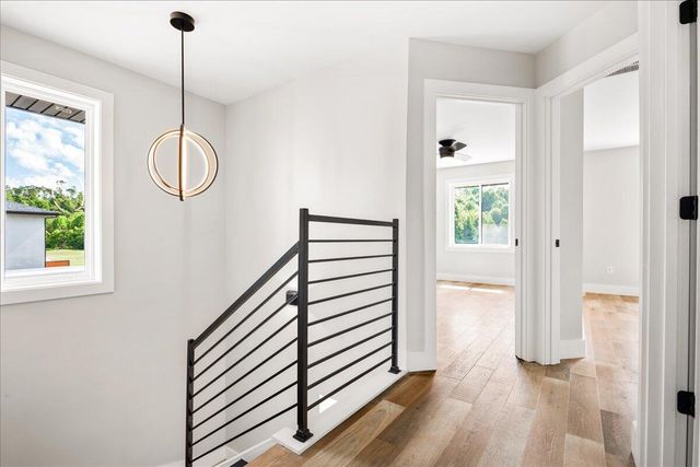 145 Crooked Creek Drive Drive, London, KY 40744