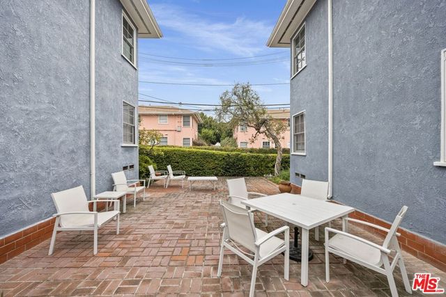 1137 26th Street D, Santa Monica, CA 90403