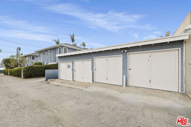 1137 26th Street D, Santa Monica, CA 90403