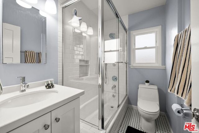 1137 26th Street D, Santa Monica, CA 90403