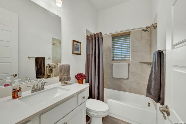 1150 DIRETTO DR, New Braunfels, TX 78132