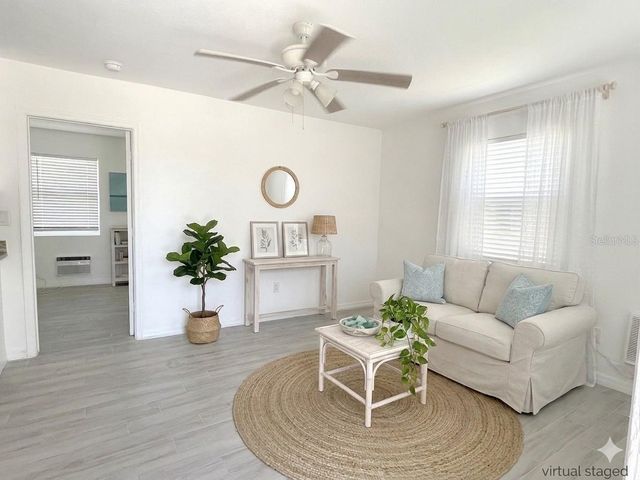 24 LYNN WAY 24, Madeira Beach, FL 33708