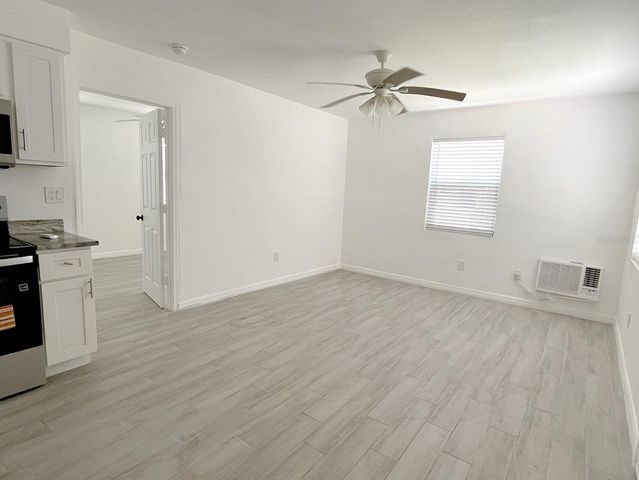 24 LYNN WAY 24, Madeira Beach, FL 33708