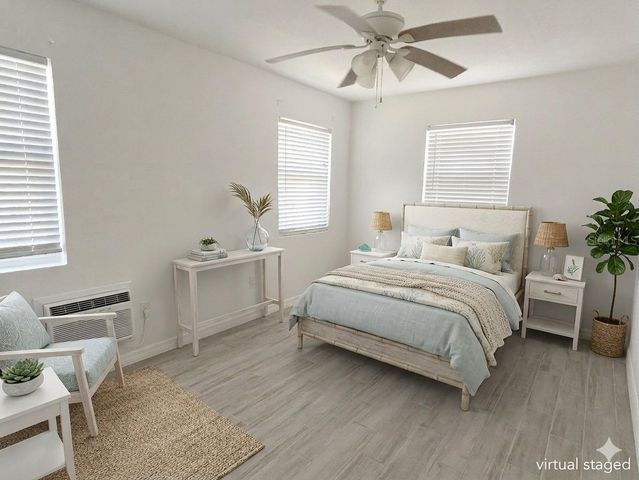 24 LYNN WAY 24, Madeira Beach, FL 33708