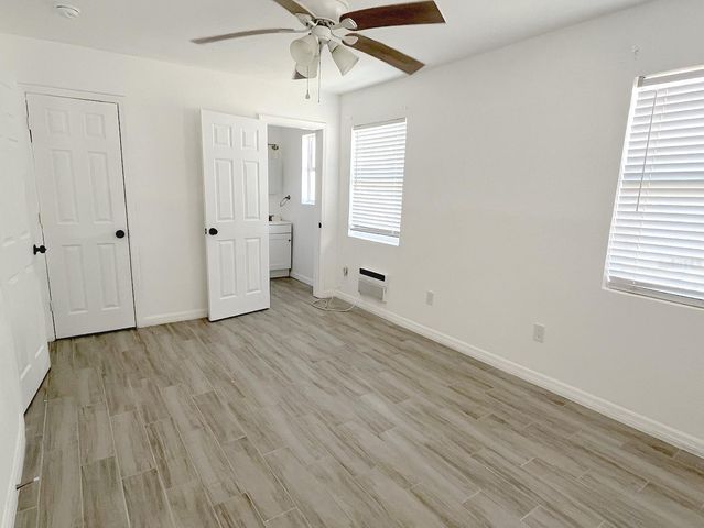 24 LYNN WAY 24, Madeira Beach, FL 33708