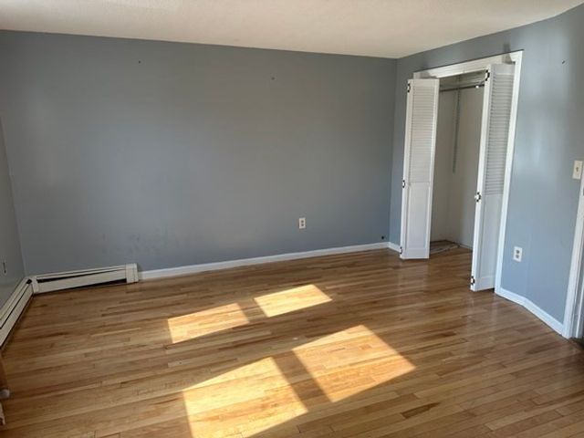 60 Woodland Ave, Brockton, MA 02301