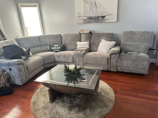 60 Woodland Ave, Brockton, MA 02301