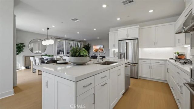 738 Guy Turner Drive, Camarillo, CA 93010