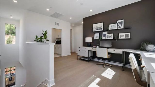 738 Guy Turner Drive, Camarillo, CA 93010