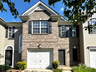 9610 Walkers Glen Drive NW, Concord, NC 28027