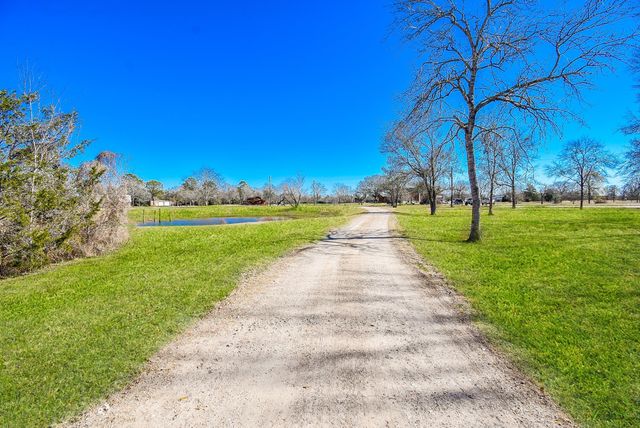 13400 Fm 359-, Hempstead, TX 77445