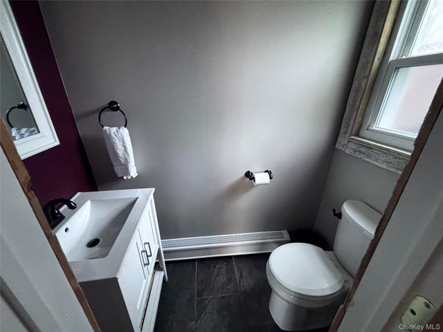 21 Nevin Terrace, Massapequa Park, NY 11762