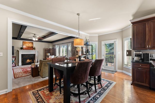 1127 Stonebridge Drive, Schererville, IN 46375