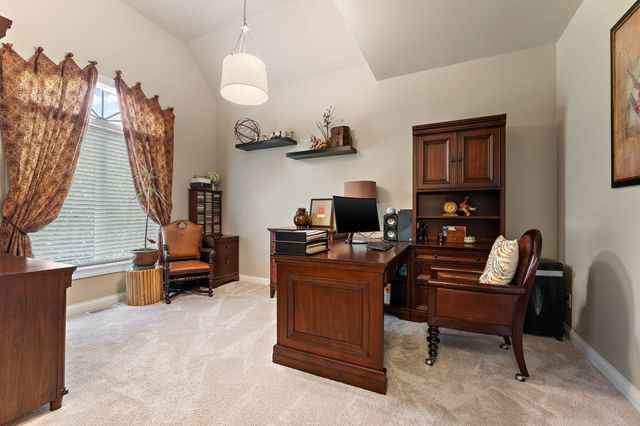 1127 Stonebridge Drive, Schererville, IN 46375