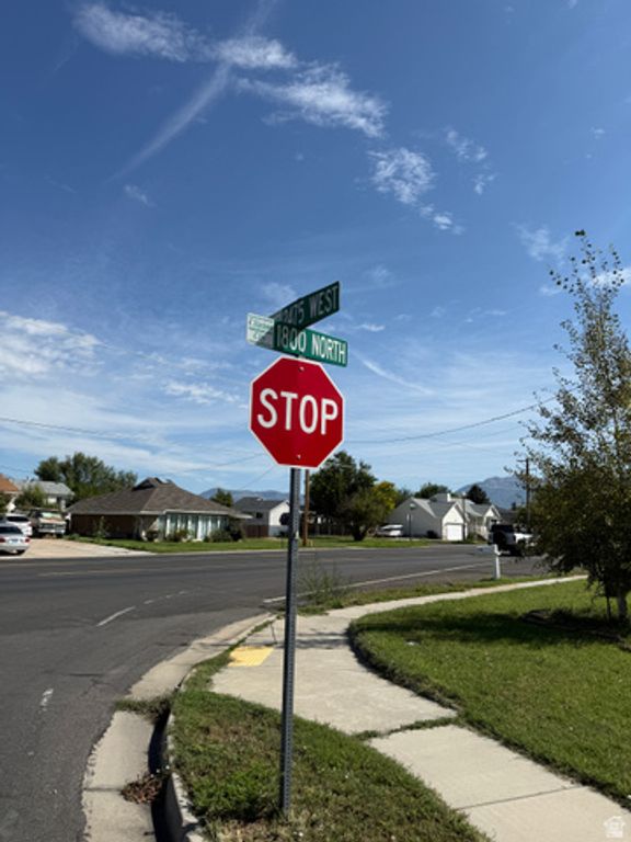 2459 W 1800 N, Clinton, UT 84015 — photo 3