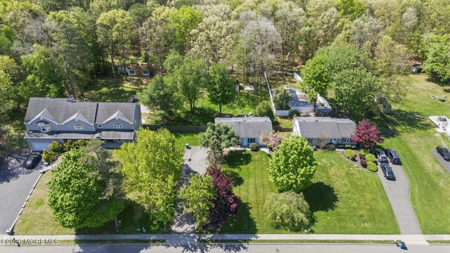 356 Leesville Road, Jackson, NJ 08527