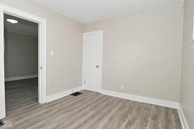 17 E Legrande Avenue, Indianapolis, IN 46225