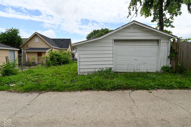 17 E Legrande Avenue, Indianapolis, IN 46225
