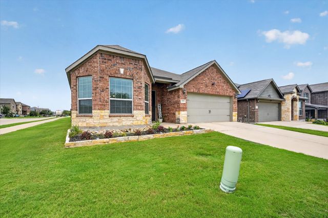 717 Lansman Trail, Denton, TX 76207