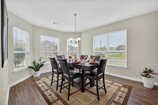 717 Lansman Trail, Denton, TX 76207