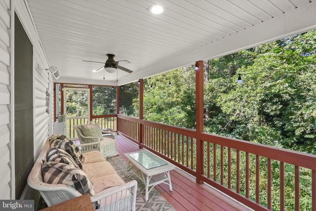735 SUNSET VILLAGE RD, Front Royal, VA 22630