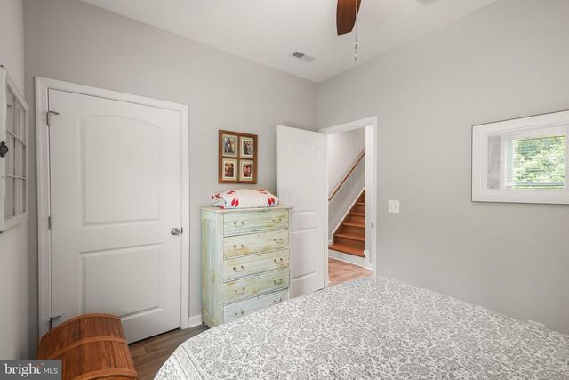 735 SUNSET VILLAGE RD, Front Royal, VA 22630