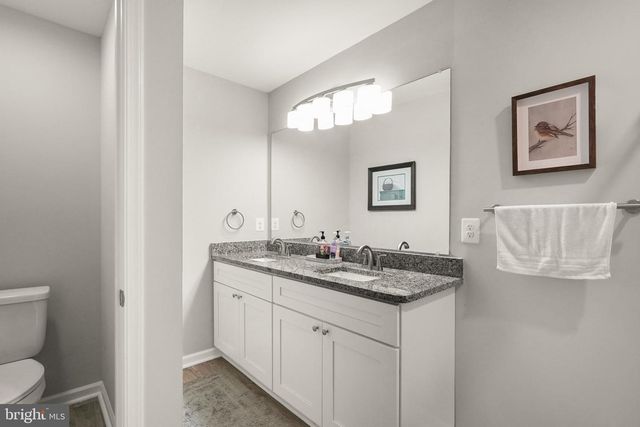 735 SUNSET VILLAGE RD, Front Royal, VA 22630