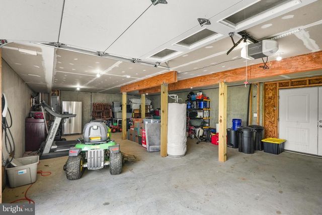 735 SUNSET VILLAGE RD, Front Royal, VA 22630