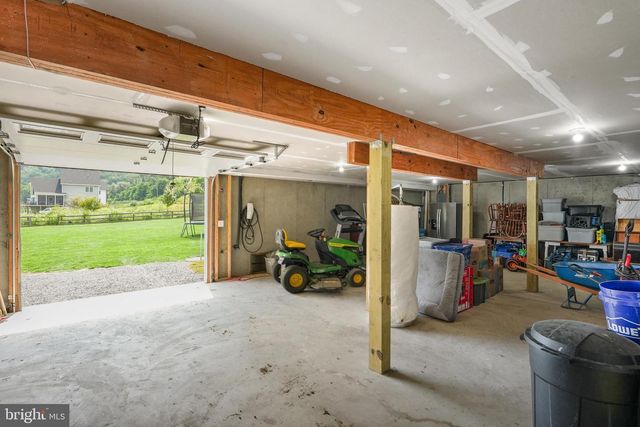735 SUNSET VILLAGE RD, Front Royal, VA 22630