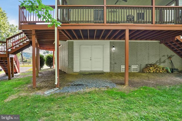 735 SUNSET VILLAGE RD, Front Royal, VA 22630