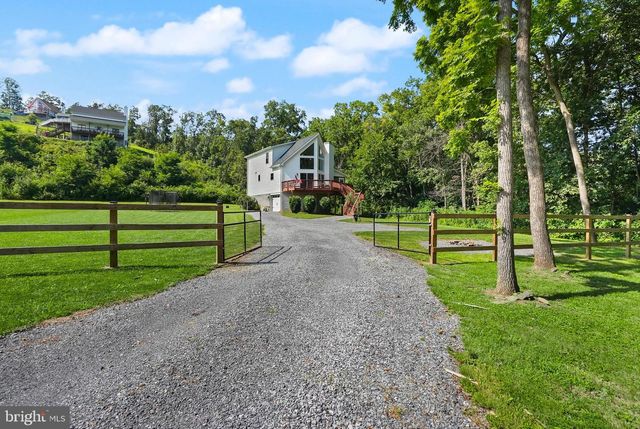 735 SUNSET VILLAGE RD, Front Royal, VA 22630