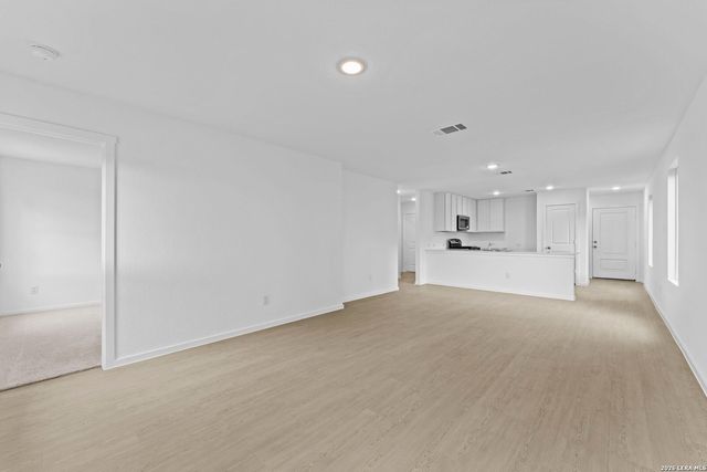 14916 Warwick Shire, San Antonio, TX 78254