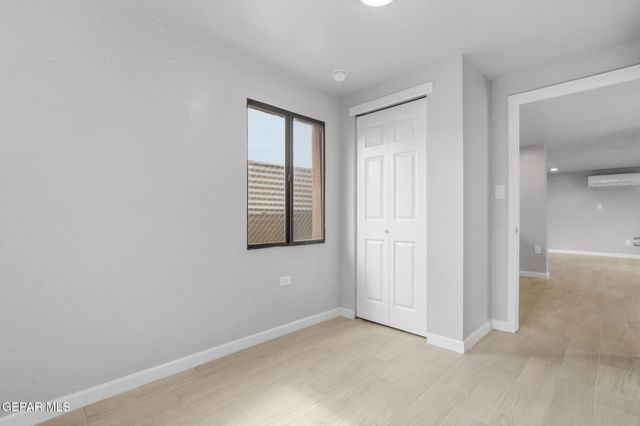 593 MYRA Street, El Paso, TX 79915
