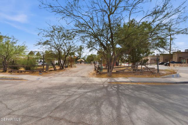593 MYRA Street, El Paso, TX 79915