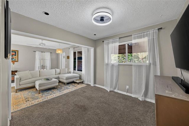 40 SW 9th Court, Pompano Beach, FL 33060