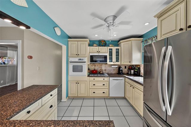 40 SW 9th Court, Pompano Beach, FL 33060