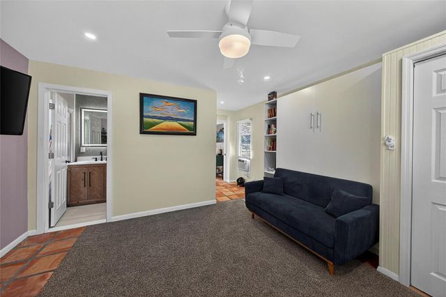 40 SW 9th Court, Pompano Beach, FL 33060