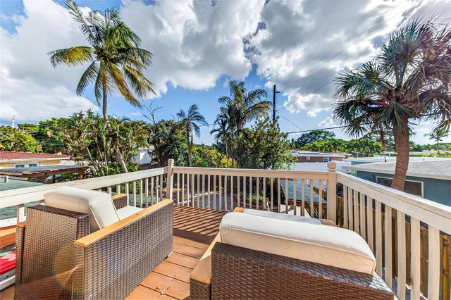 40 SW 9th Court, Pompano Beach, FL 33060