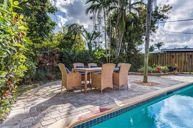 40 SW 9th Court, Pompano Beach, FL 33060