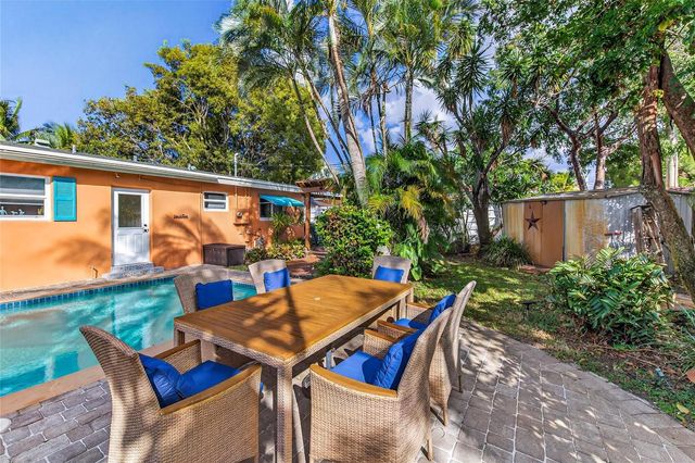 40 SW 9th Court, Pompano Beach, FL 33060