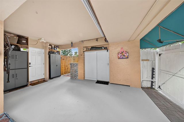 40 SW 9th Court, Pompano Beach, FL 33060