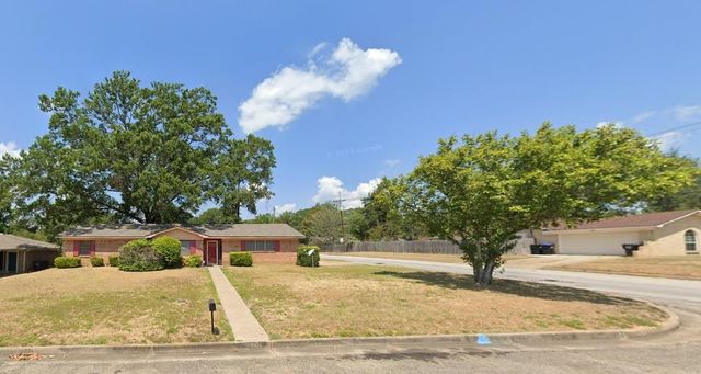 1423 Auburn Drive, Longview, TX 75601