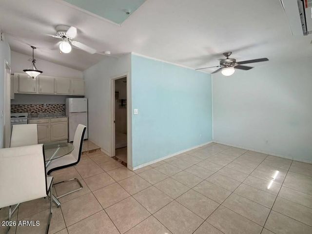 2923 W Keim Drive Studio, Phoenix, AZ 85017