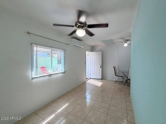 2923 W Keim Drive Studio, Phoenix, AZ 85017