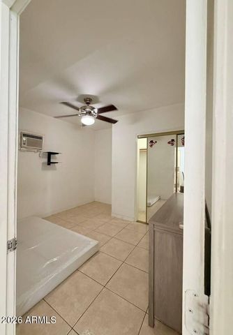 2923 W Keim Drive Studio, Phoenix, AZ 85017