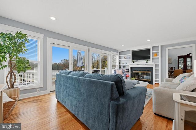 2806 LOVE POINT RD, Stevensville, MD 21666