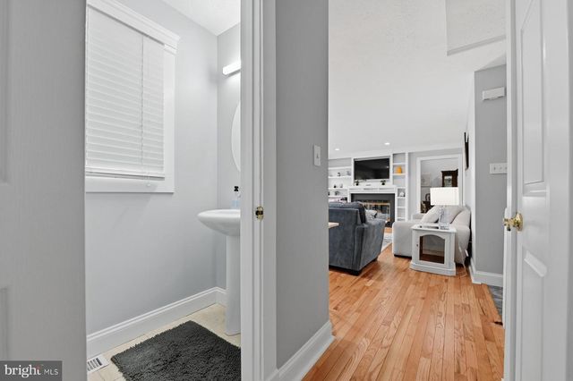 2806 LOVE POINT RD, Stevensville, MD 21666