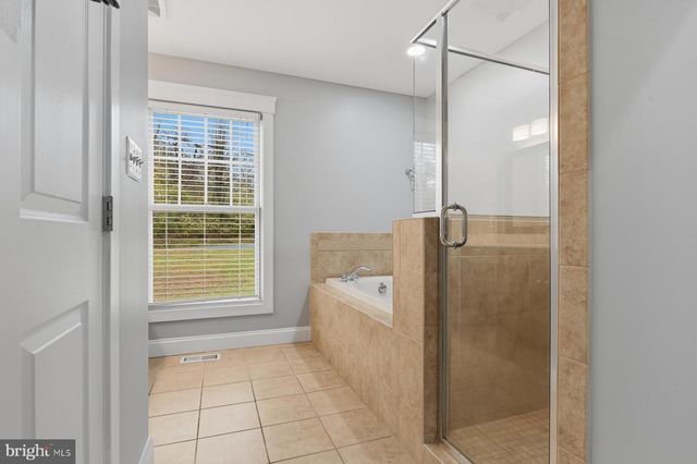 2806 LOVE POINT RD, Stevensville, MD 21666