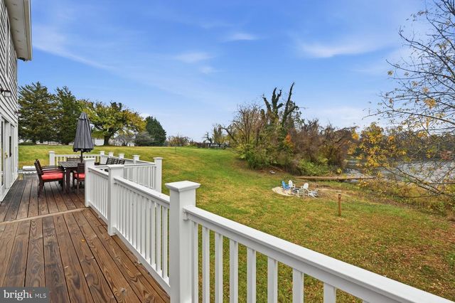 2806 LOVE POINT RD, Stevensville, MD 21666